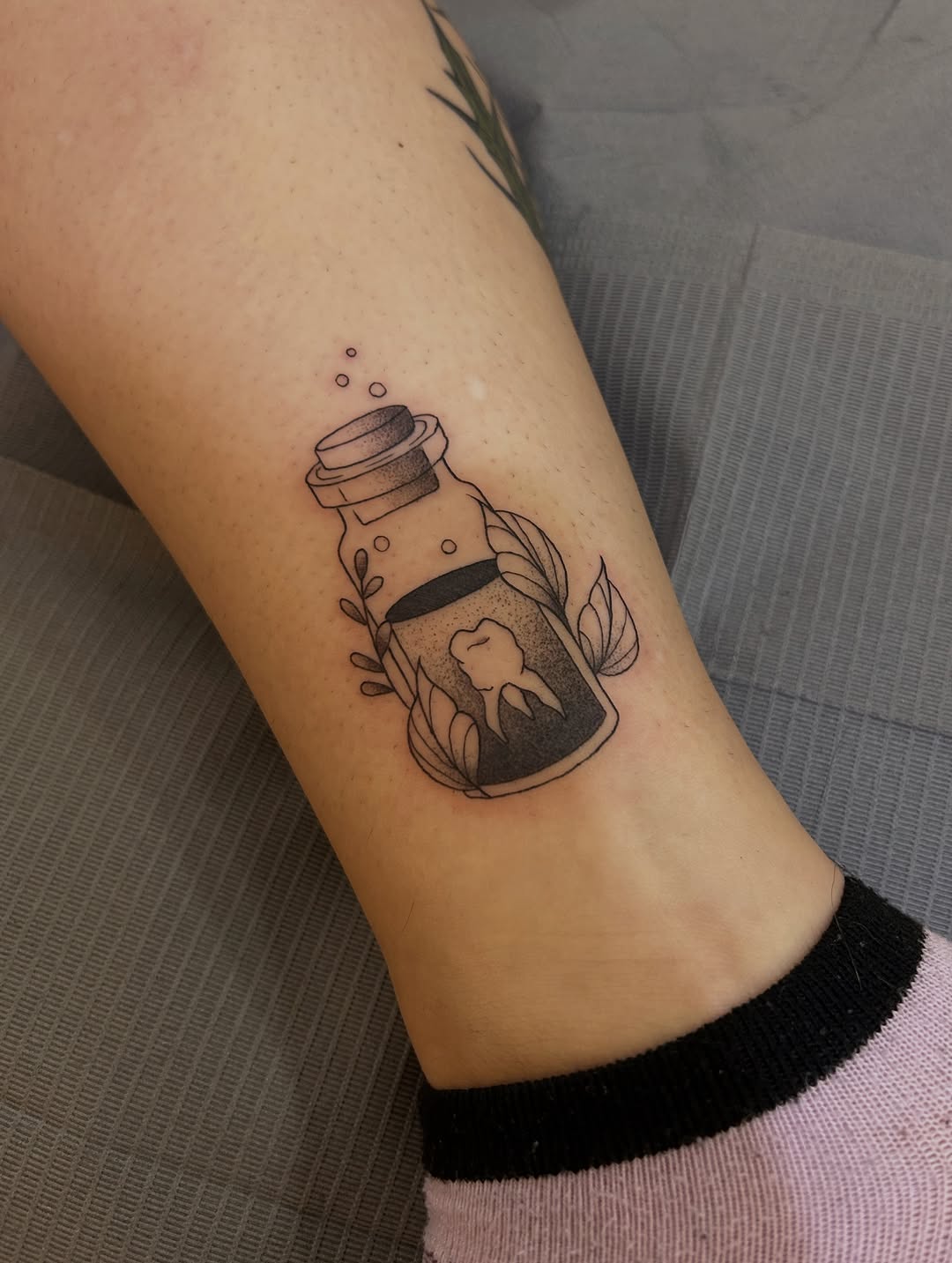 Tattoo by @emsky_ink โ fine_line, black_and_grey