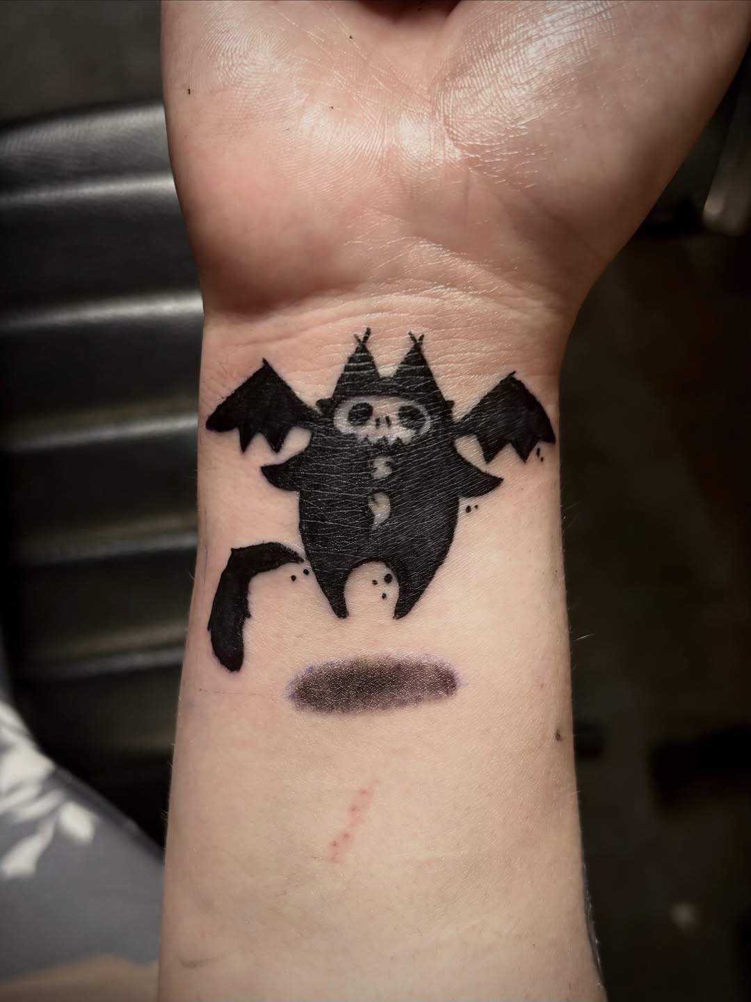 Tattoo by @itsrayneingink — illustrative, blackwork