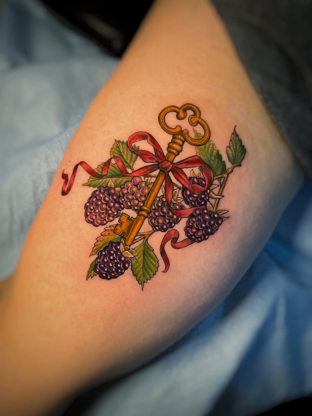 Tattoo by @samcedartattoo β realism