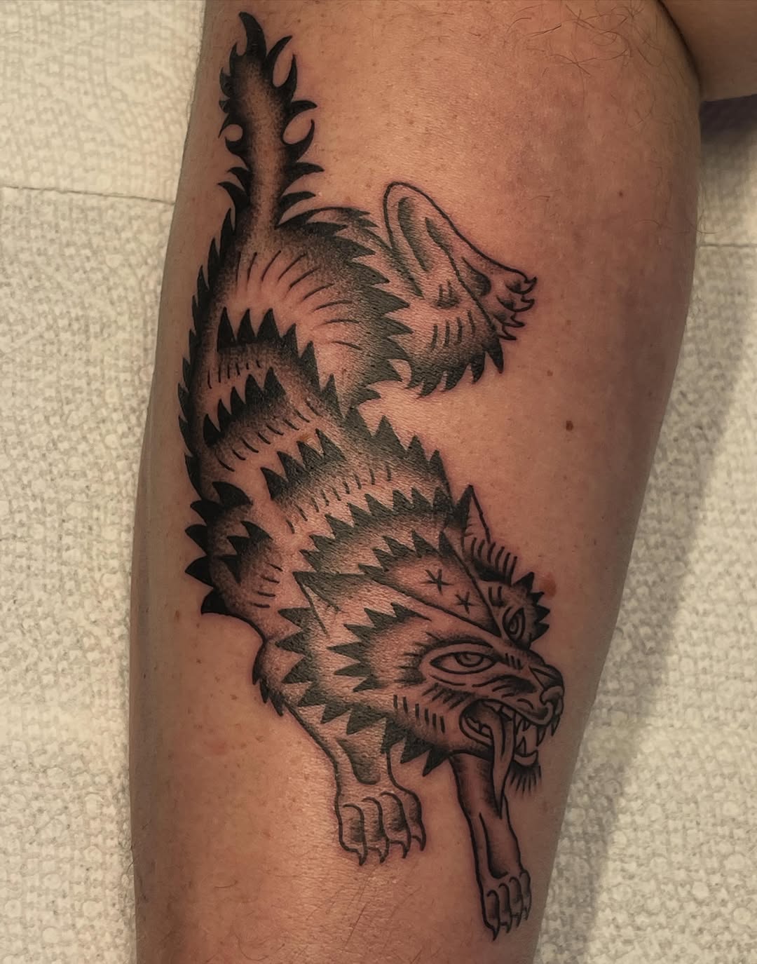 Tattoo by @sundaymassochist — american_traditional