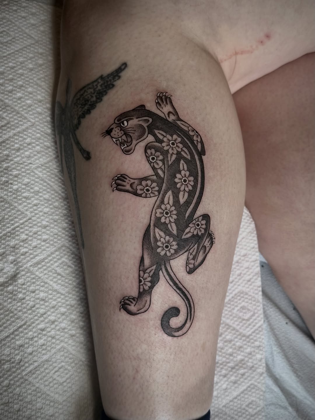 Tattoo by @dana.of.the.dead — american_traditional, illustrative