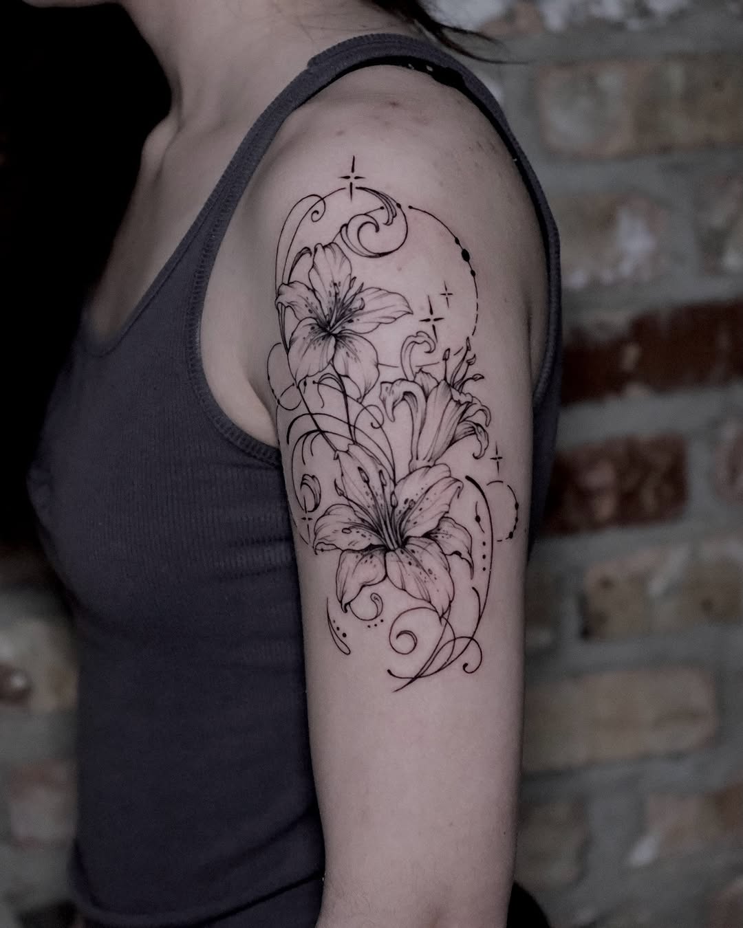 Tattoo by @hellbunnytattoos — fine_line, black_and_grey