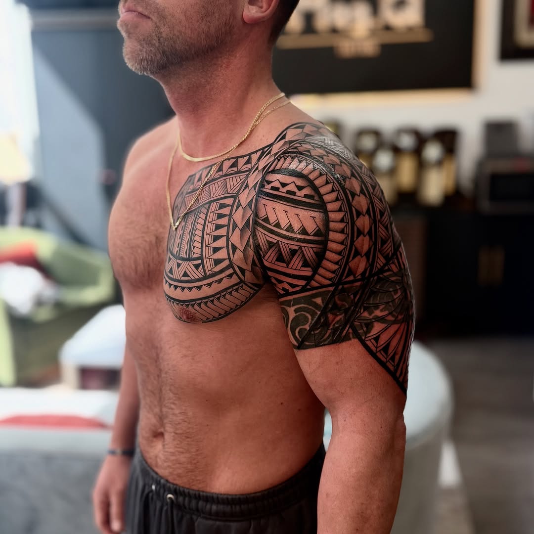 Tattoo by @ivyleetattoo — tribal, blackwork