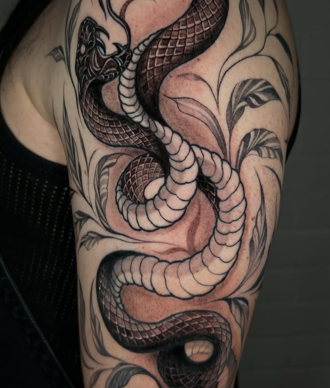Tattoo by @palomatatu — black_and_grey, illustrative