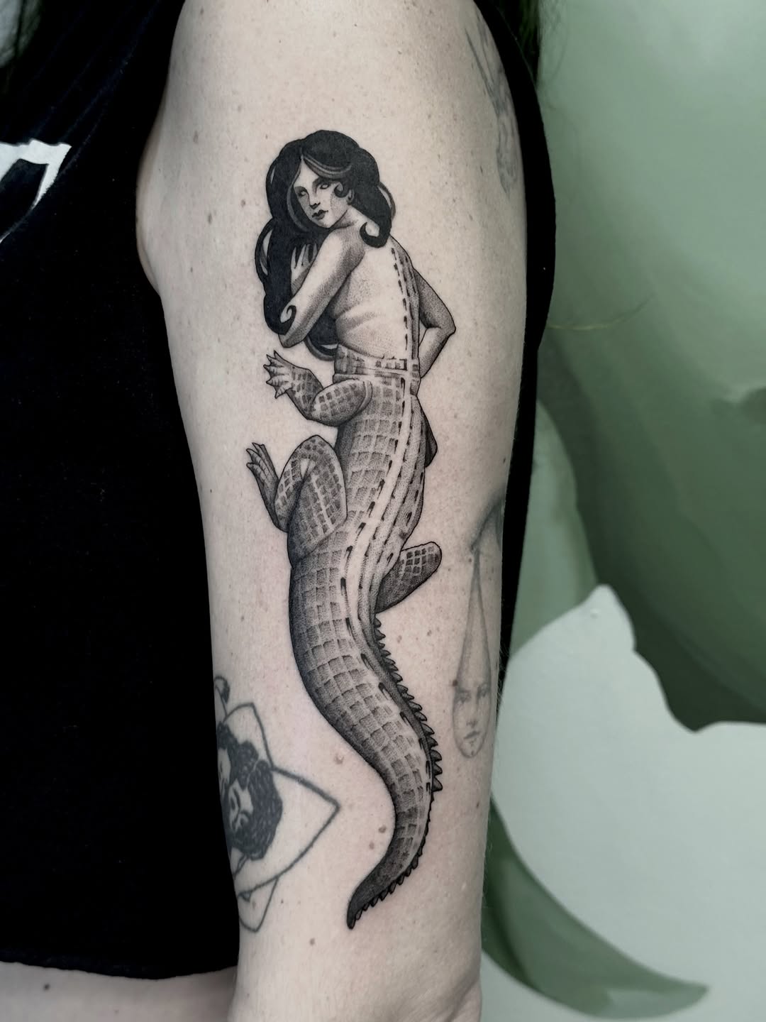 Tattoo by @jesskuesperttattoo — black_and_grey, realism