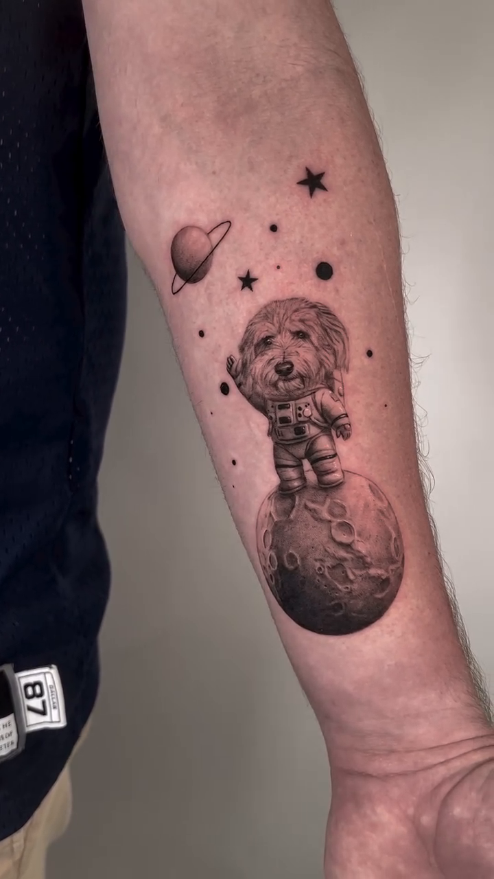 Tattoo by @long.tea_tattooer — black_and_grey