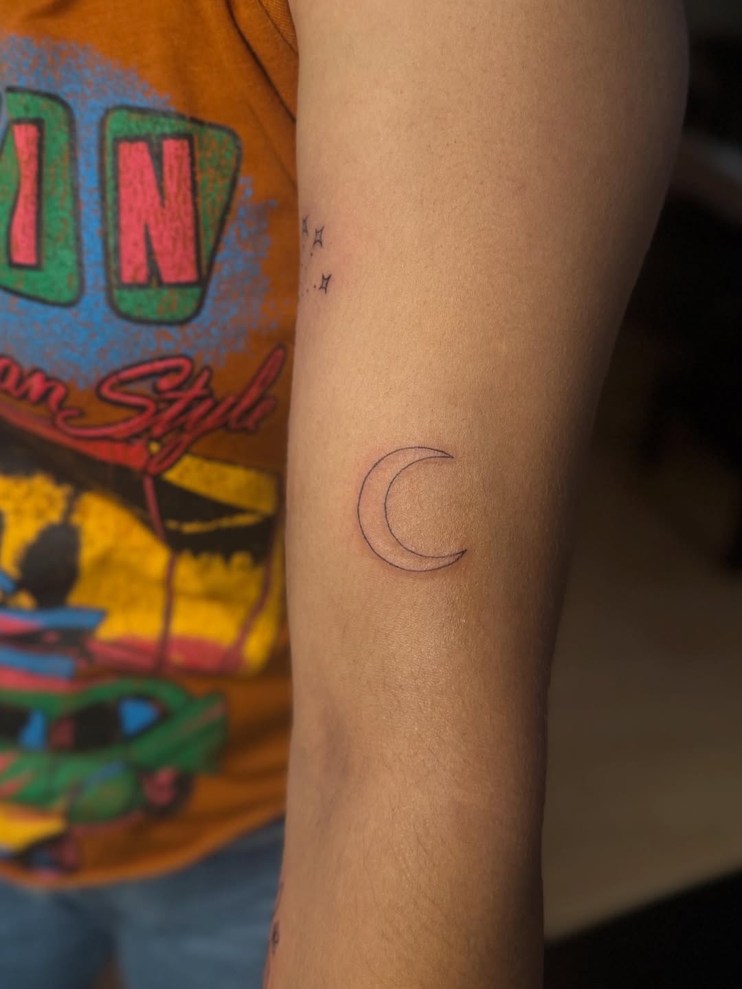Tattoo by @needlenikki — fine_line, minimalist