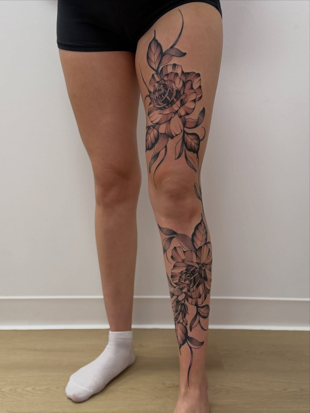 Tattoo by @lilindigotattoo — black_and_grey, realism