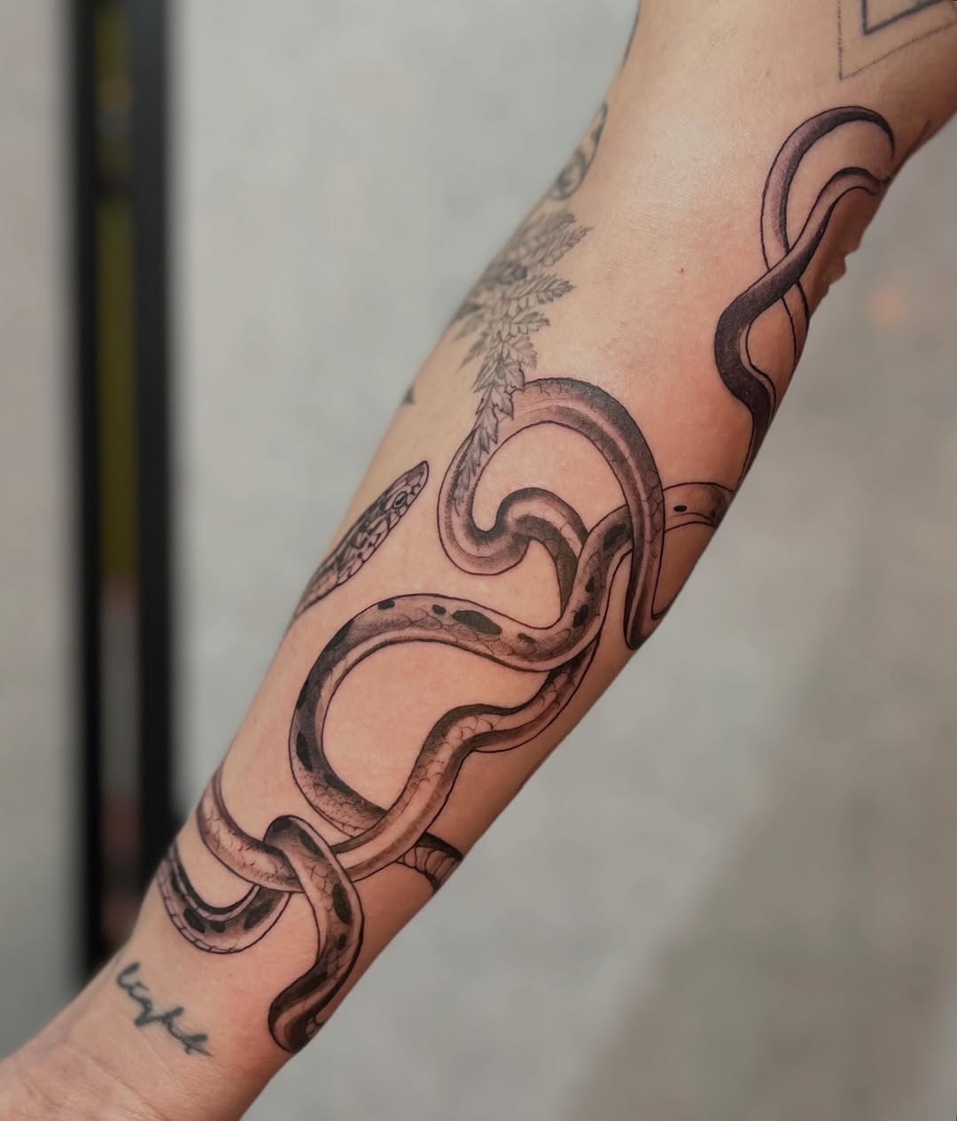 Tattoo by @zoeloutattoo — black_and_grey, realism