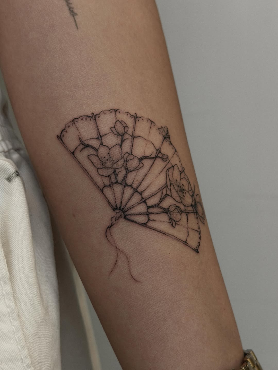 Tattoo by @andyoutattoo — fine_line, illustrative