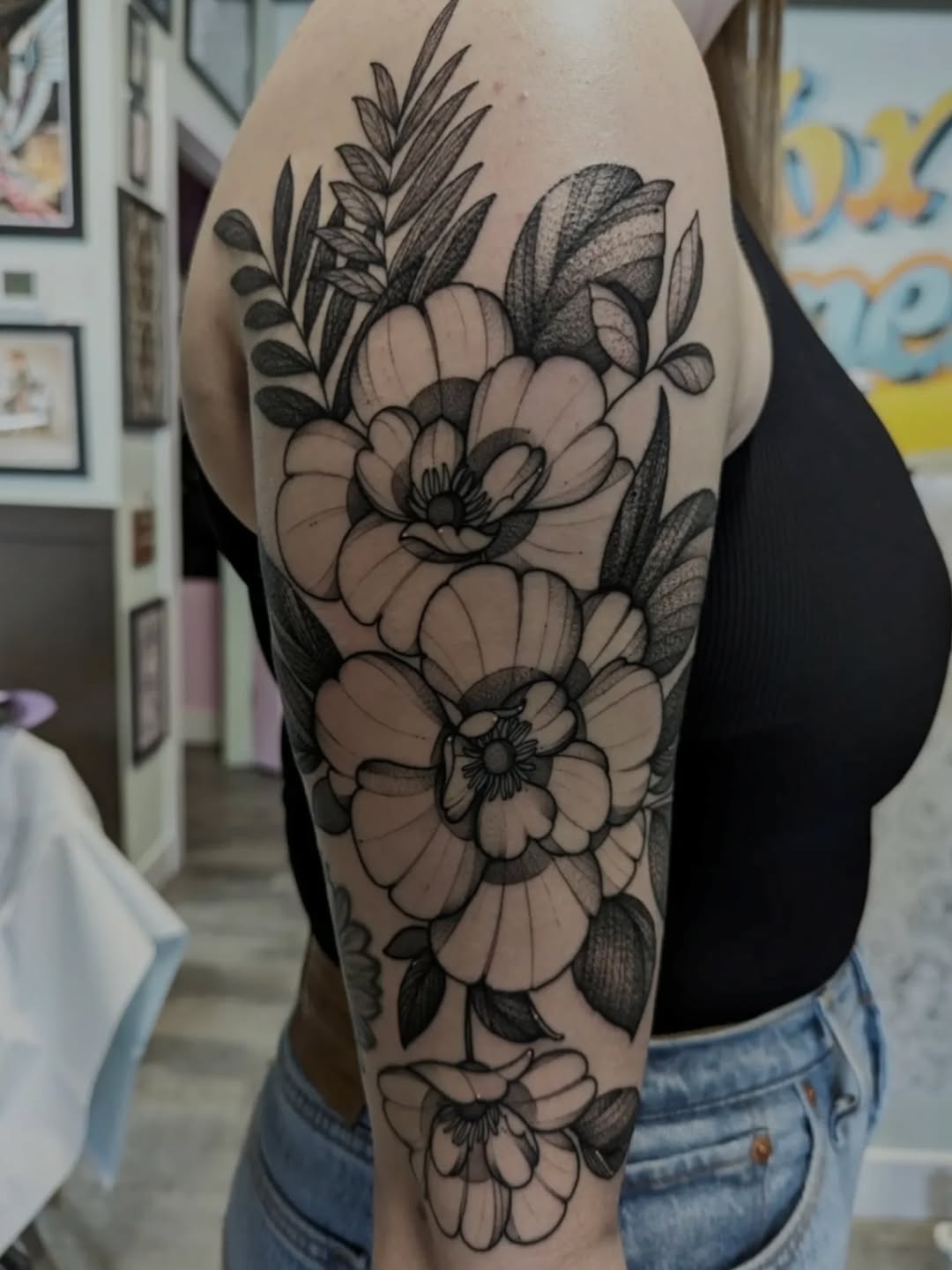 Tattoo by @kattiebaby β black_and_grey, dotwork