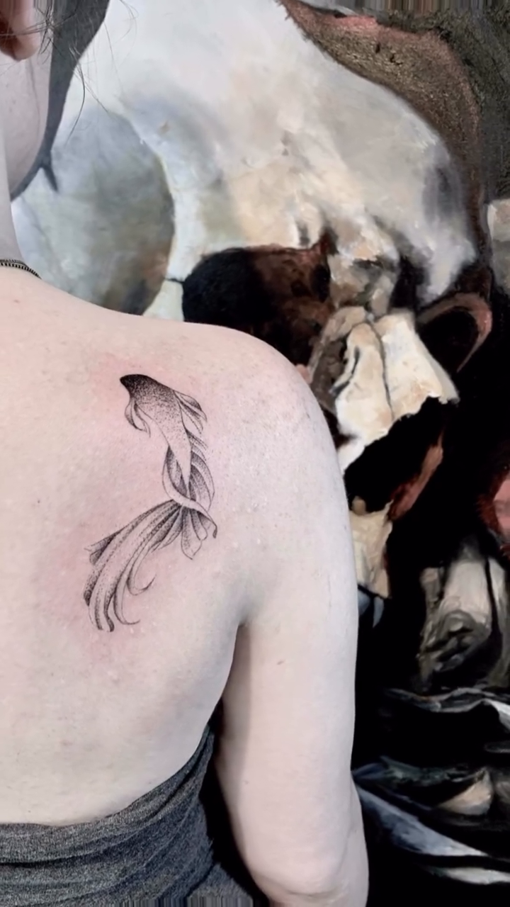 Tattoo by @stitchme.aizen_nyc — fine_line