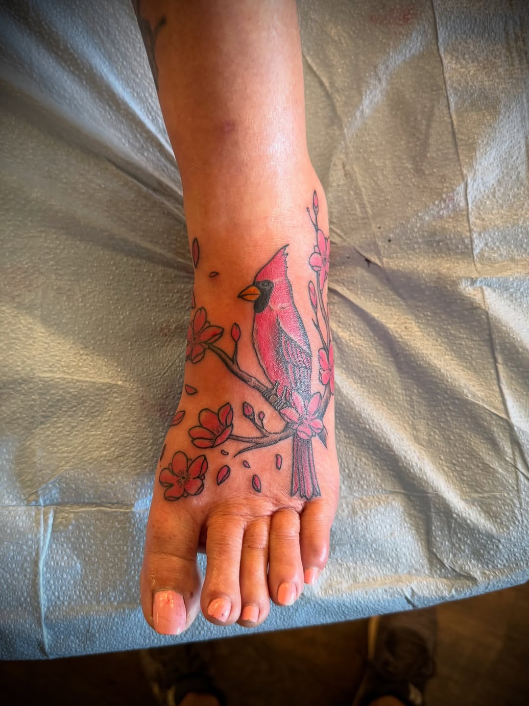 Tattoo by @jaybeetattoo — realism