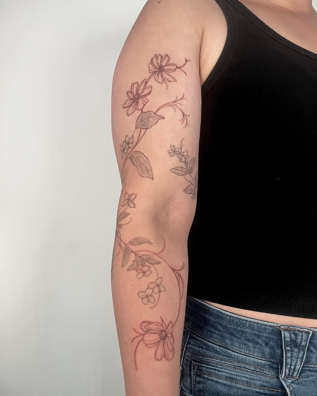 Tattoo by @teattoos β fine_line, illustrative