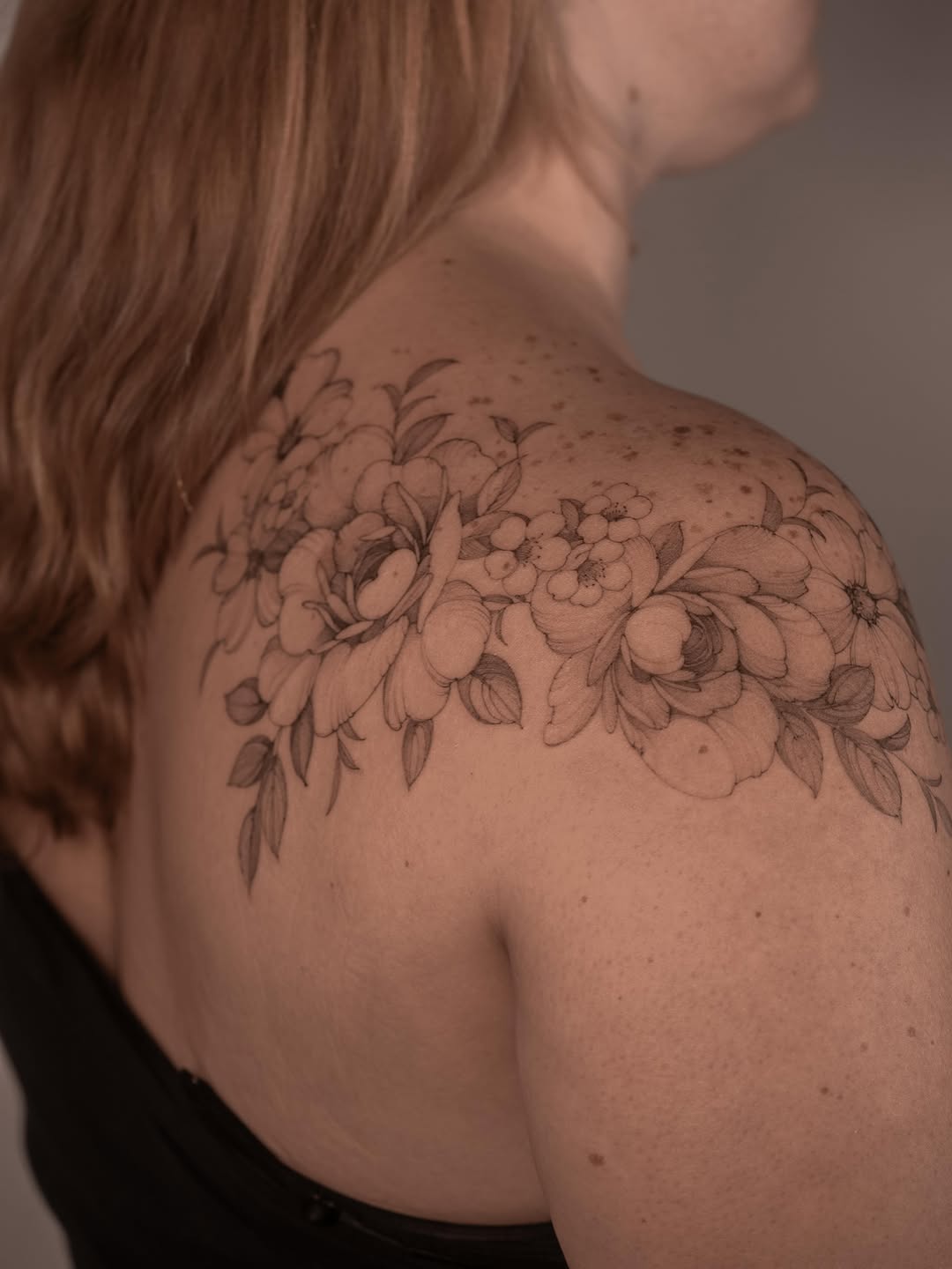 Tattoo by @shekhme โ fine_line, black_and_grey