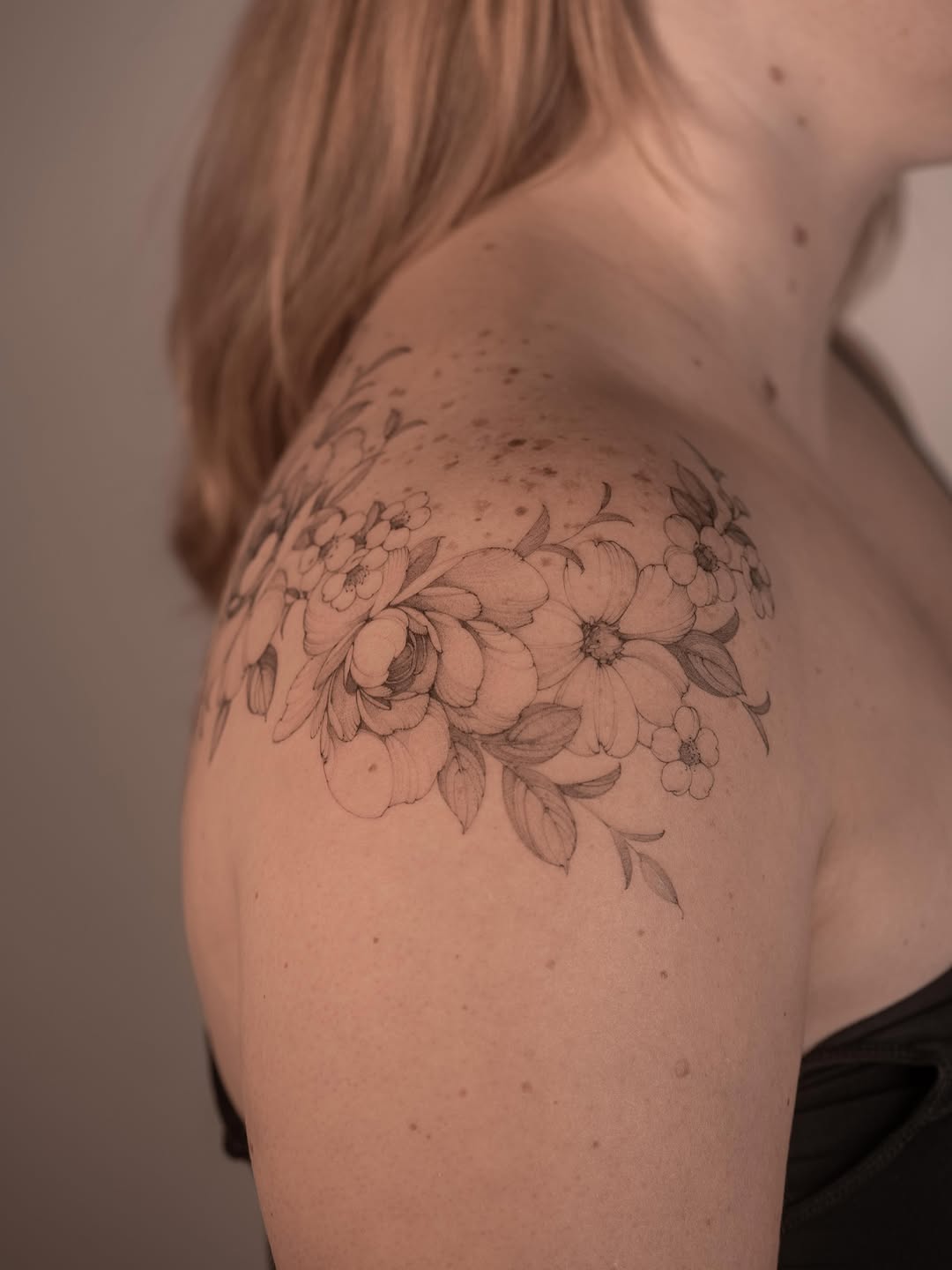 Tattoo by @shekhme โ fine_line, black_and_grey