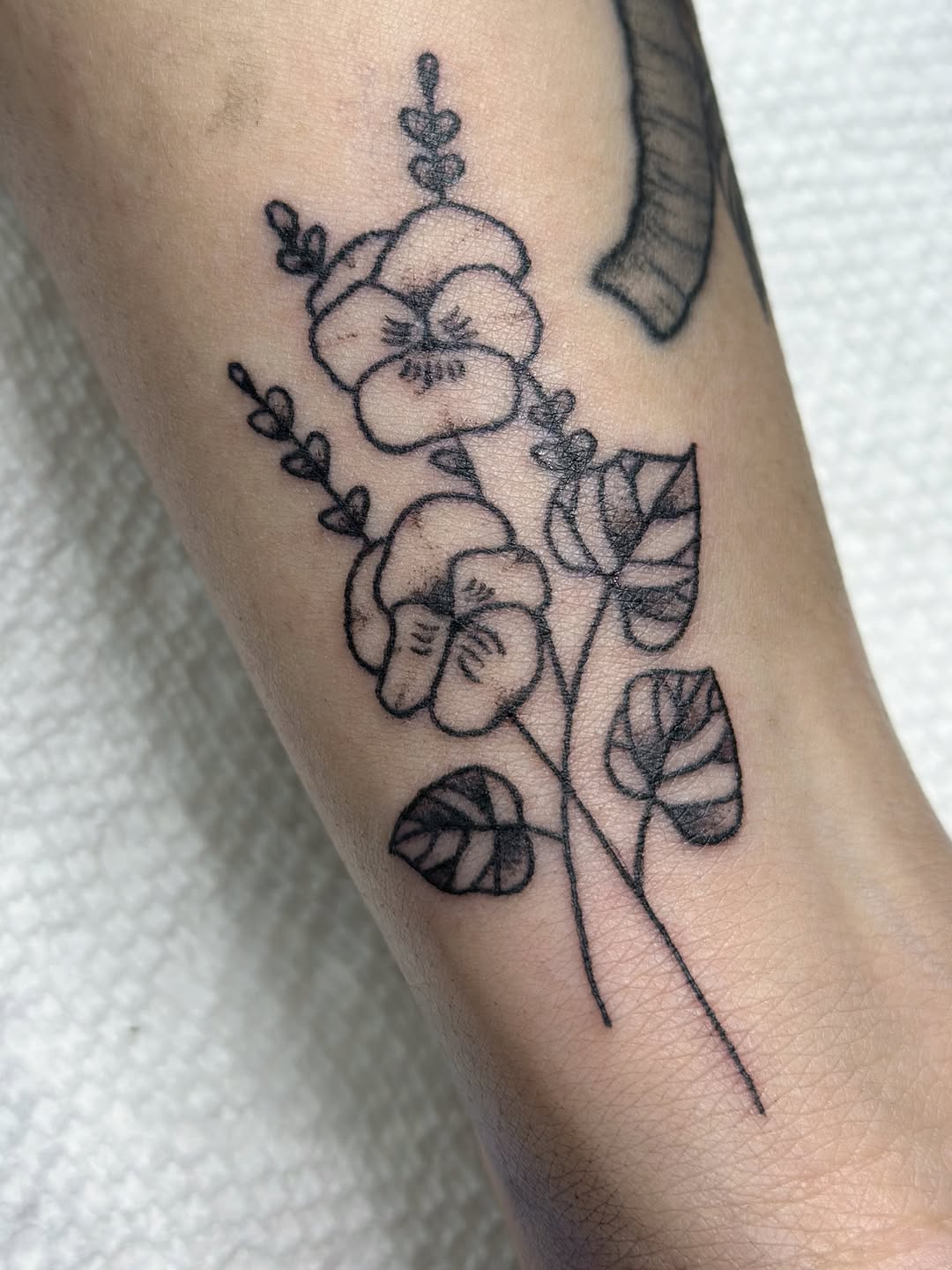 Tattoo by @lucyjaytattoos — fine_line