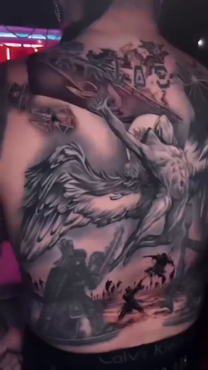 Tattoo by @chatos_tinta — black_and_grey, realism