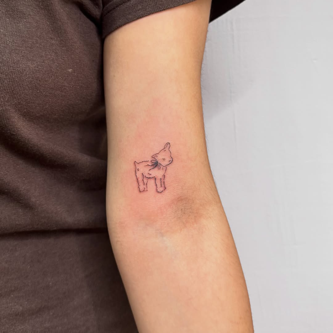 Tattoo by @inkbynicolee — fine_line, minimalist