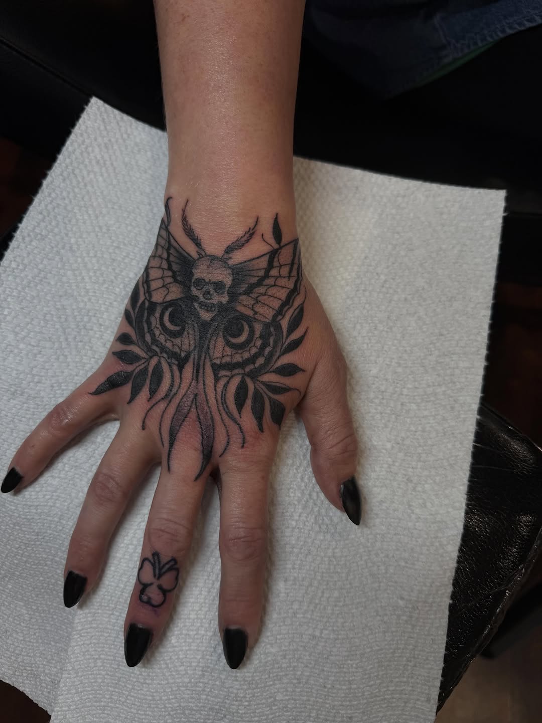 Tattoo by @tattoosbyrobbier โ blackwork, illustrative