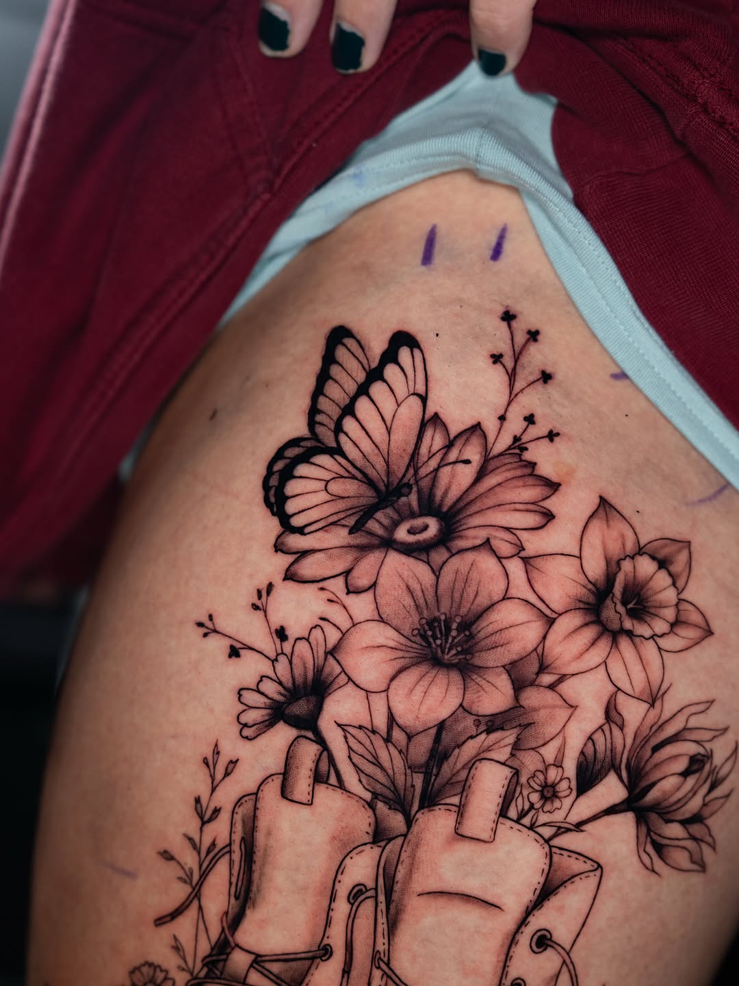 Tattoo by @montanas.tattoos — fine_line, black_and_grey
