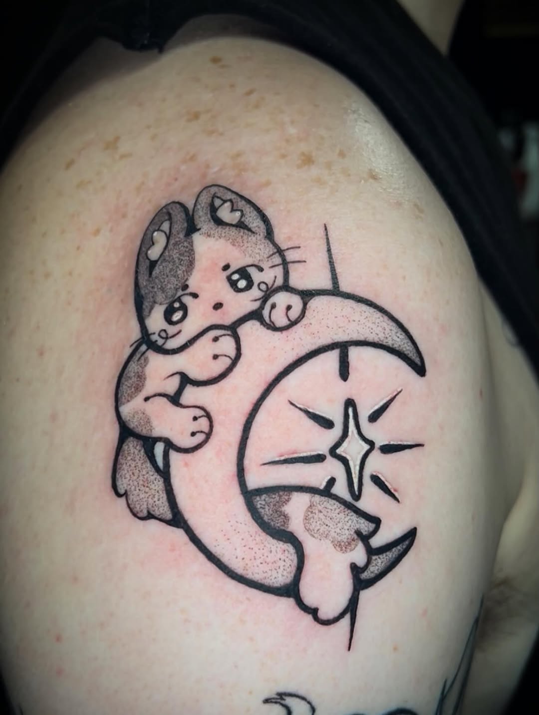 Tattoo by @bitesizedink โ new_school