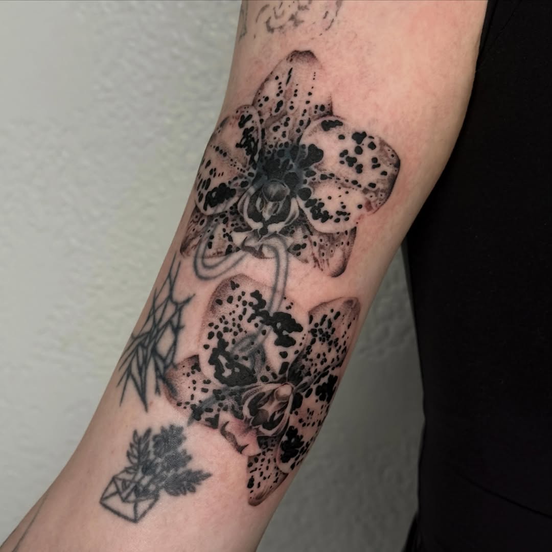 Tattoo by @tatxjoy — realism, black_and_grey