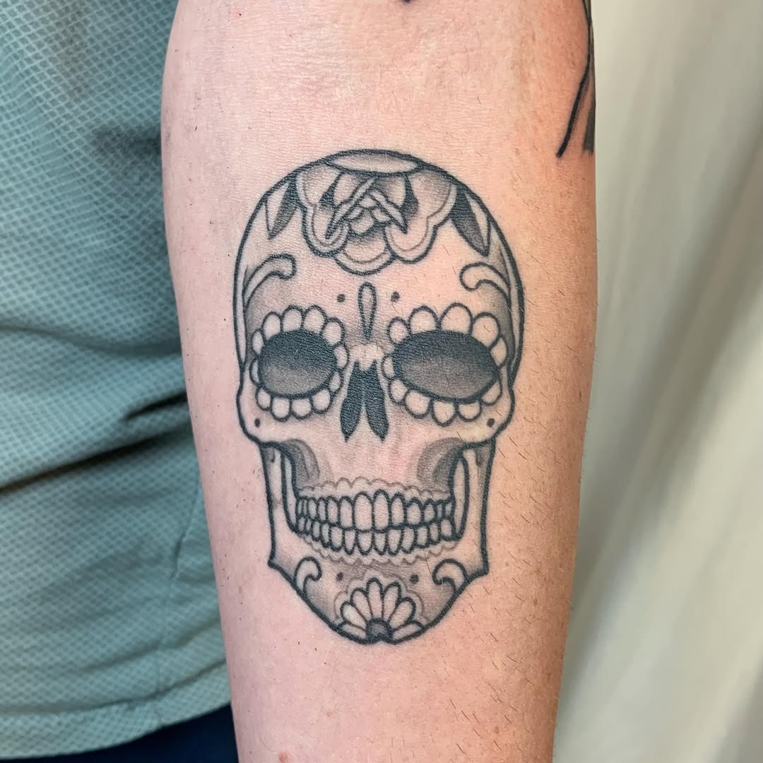Tattoo by @tattoosbycourt — black_and_grey, chicano