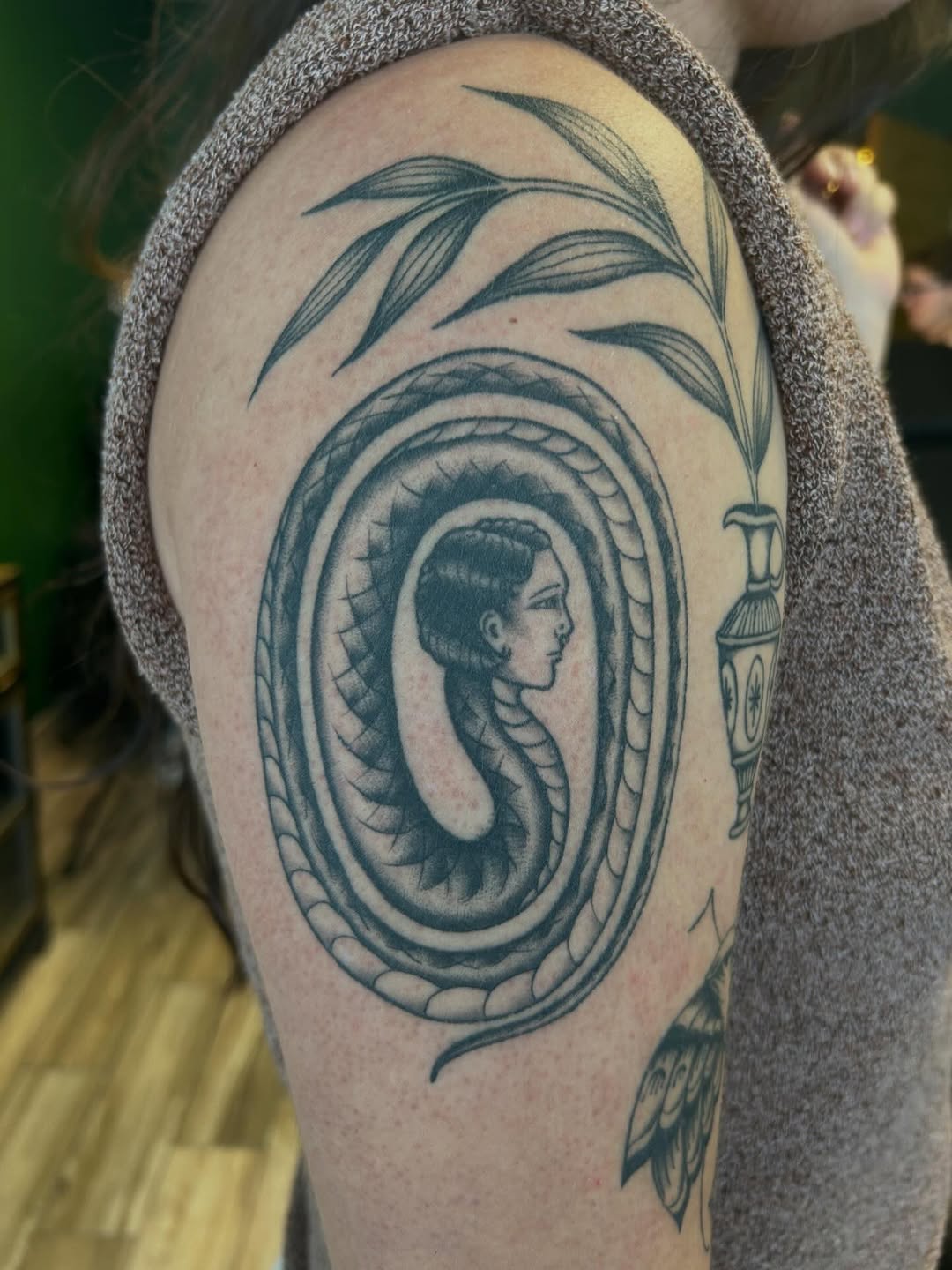 Tattoo by @nellycattattoos โ illustrative, black_and_grey