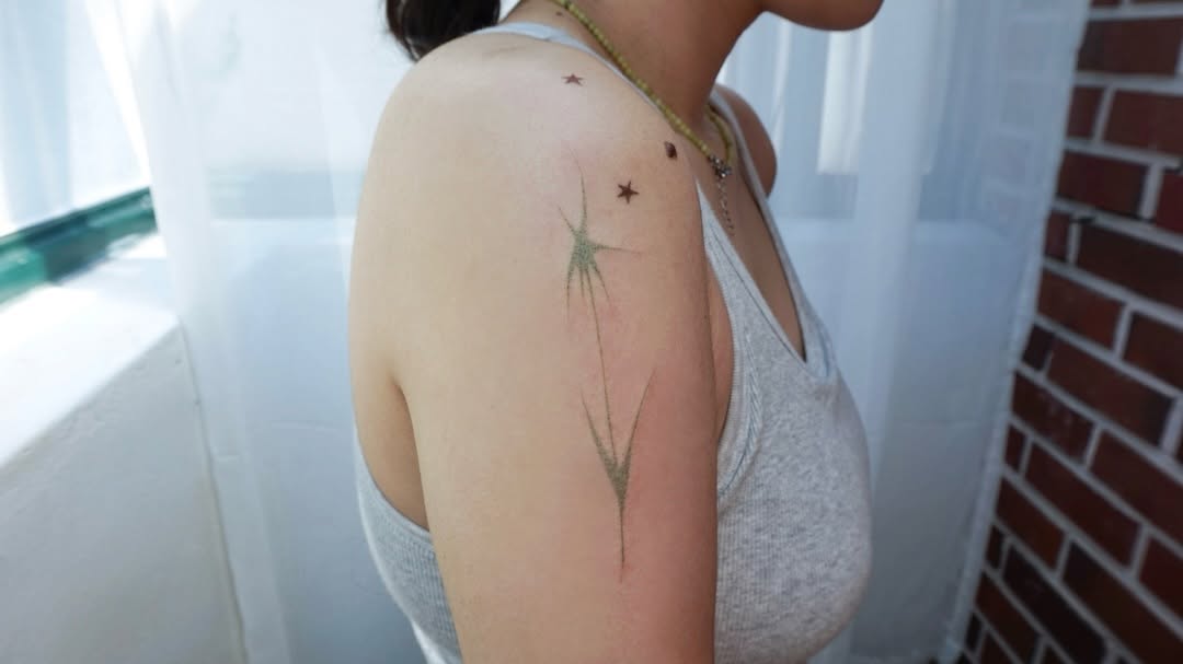 Tattoo by @grnplumr — fine_line, minimalist