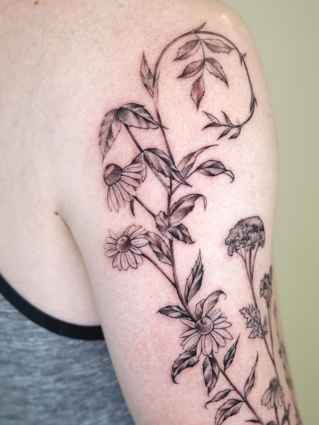 Tattoo by @mariannaddking — illustrative, black_and_grey