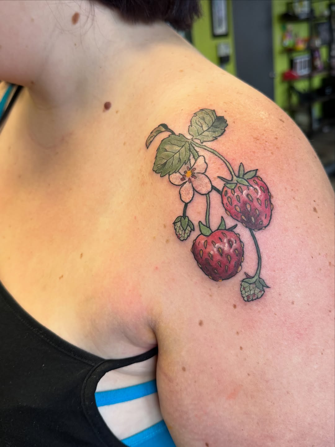 Tattoo by @scaledxwingstattoo — realism, fine_line