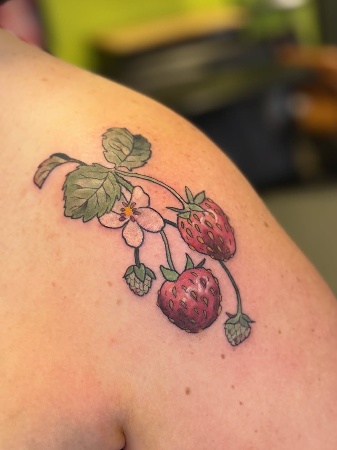 Tattoo by @scaledxwingstattoo — realism, fine_line