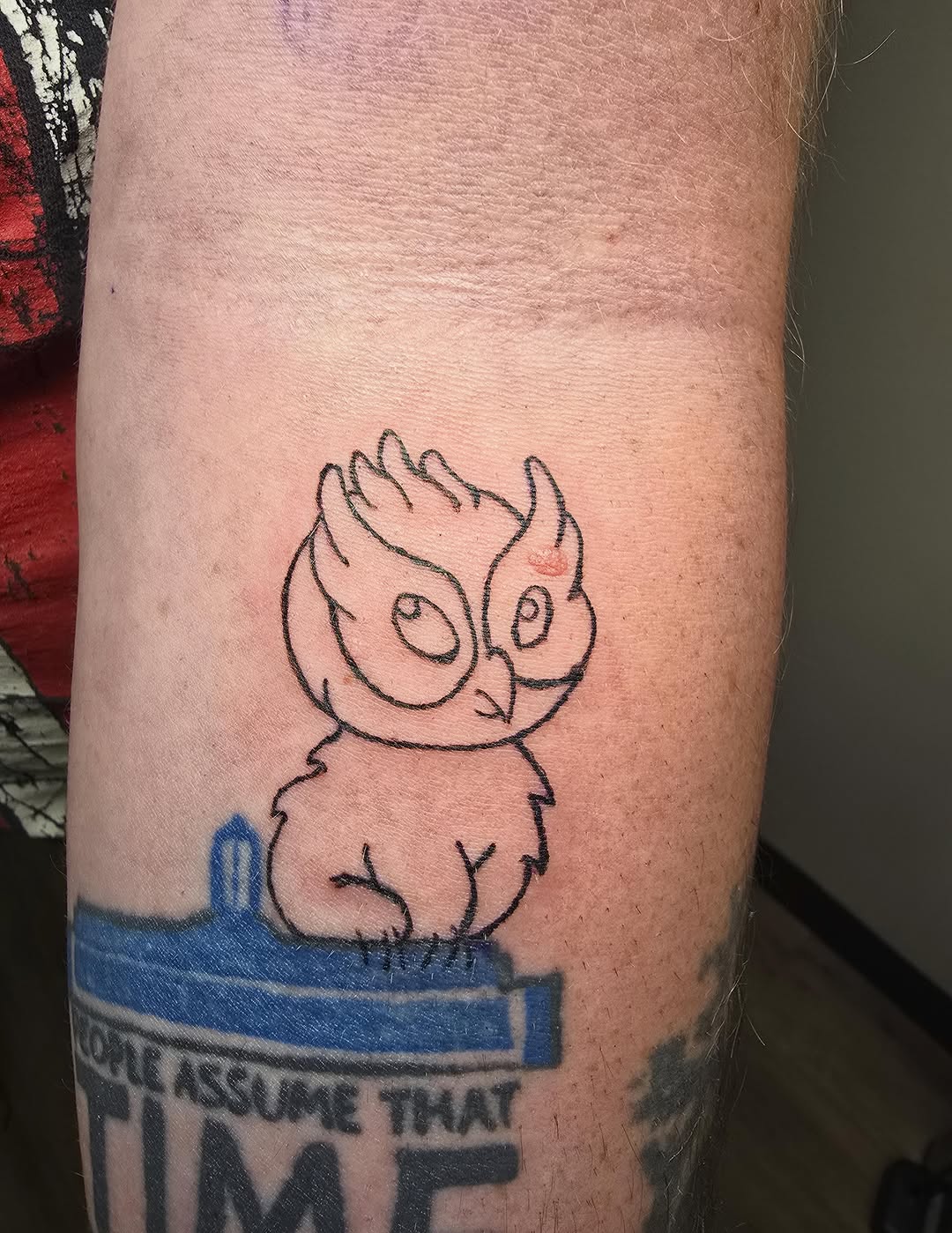 Tattoo by @pincurls_and_dragons — illustrative
