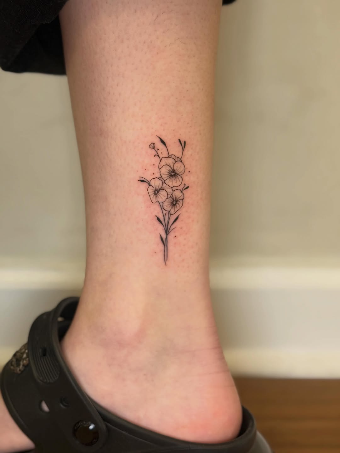 Tattoo by @etj_artistry — fine_line