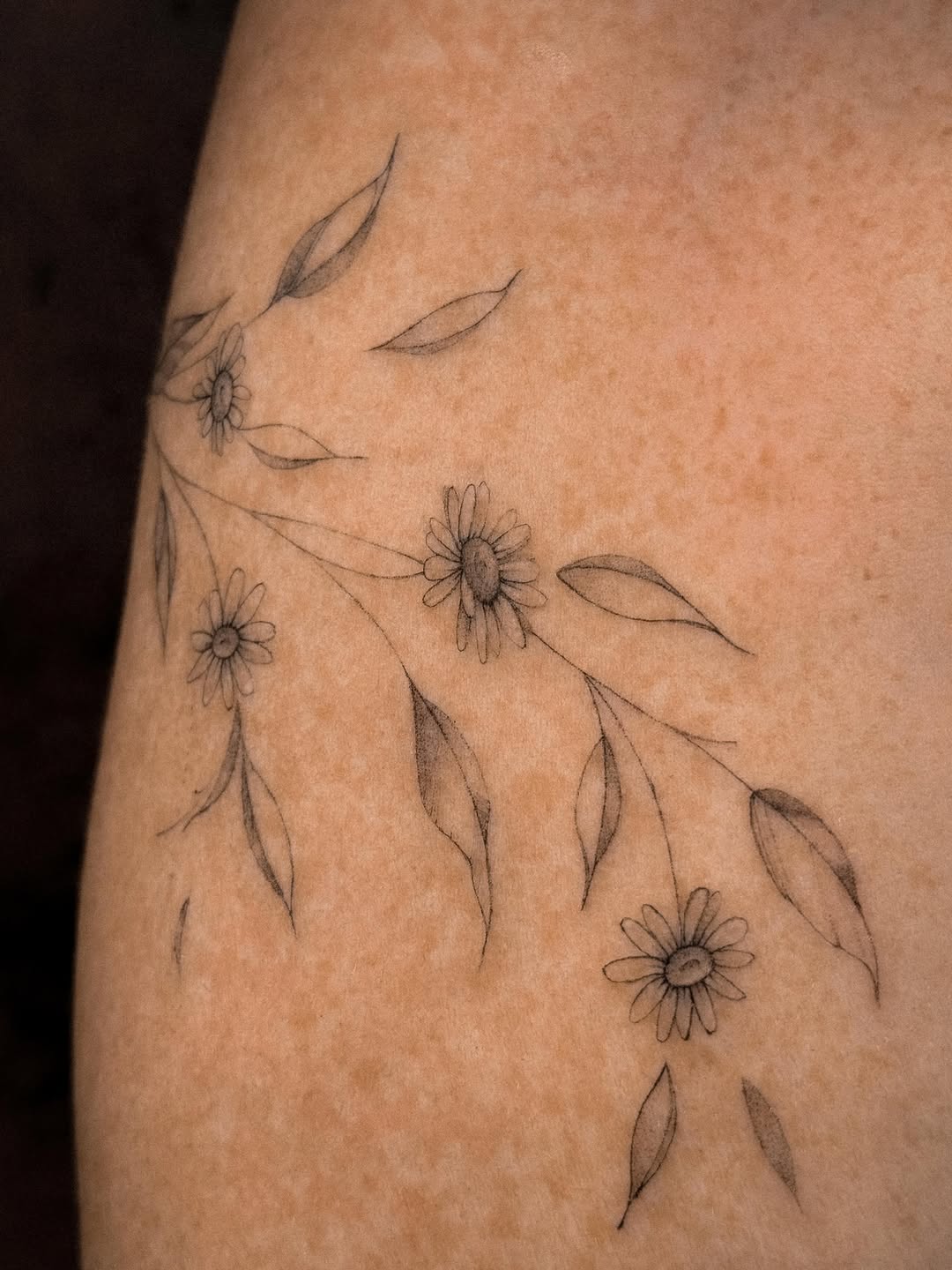 Tattoo by @alina.tattoo.ink — fine_line