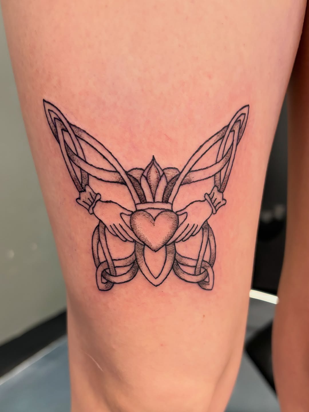 Tattoo by @tacat217 — black_and_grey