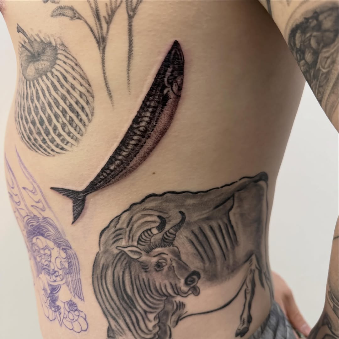 Tattoo by @tiannaos — black_and_grey