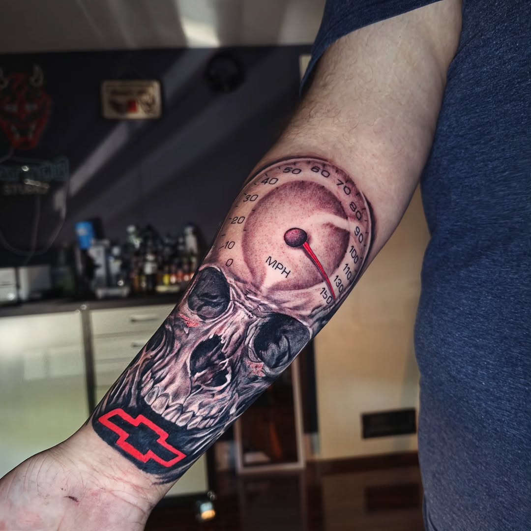 Tattoo by @giron21_tattoo — realism, black_and_grey