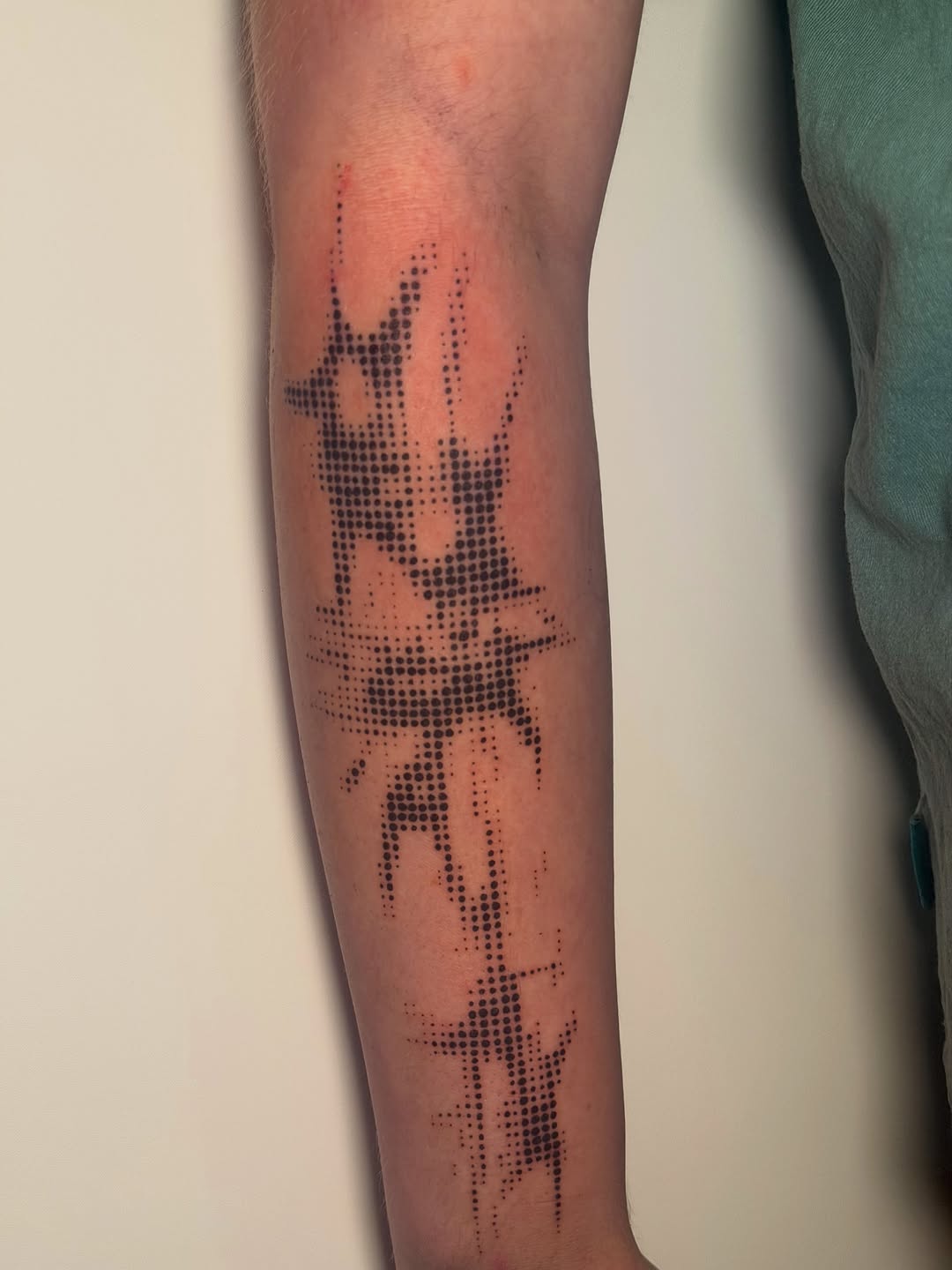 Tattoo by @pokedbylaskie — dotwork, blackwork