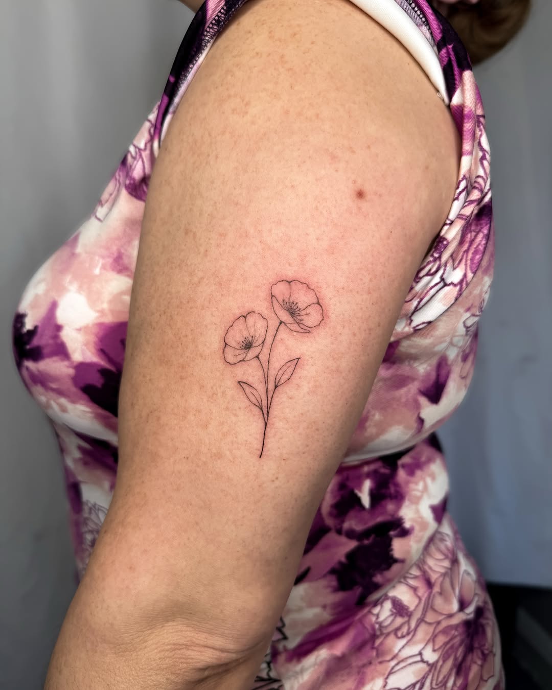 Tattoo by @chyzh.ttt — fine_line