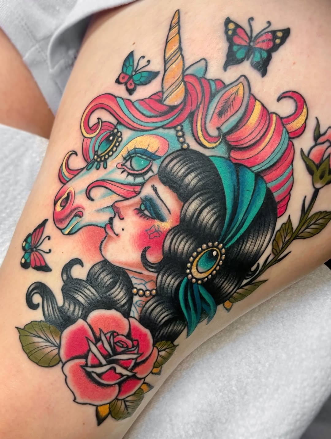 Tattoo by @anabellmorotattoos — neo_traditional, american_traditional