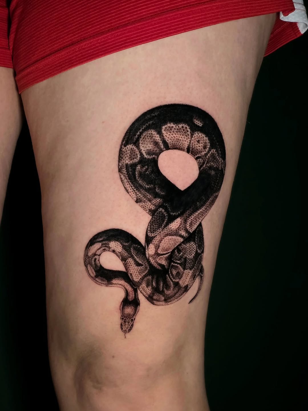 Tattoo by @dehoyosink — realism, black_and_grey