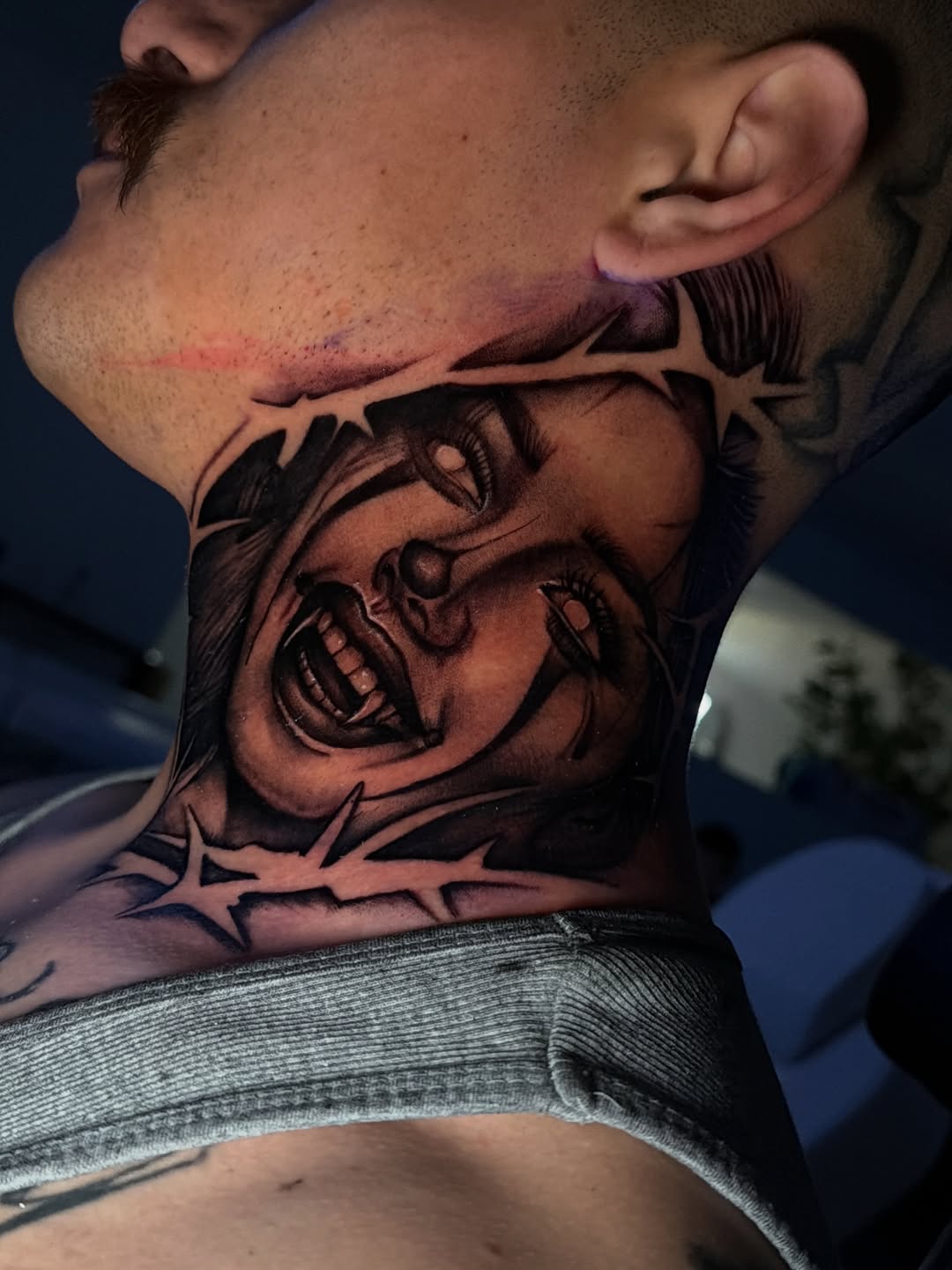 Tattoo by @moni.ca_tattoos โ black_and_grey, realism
