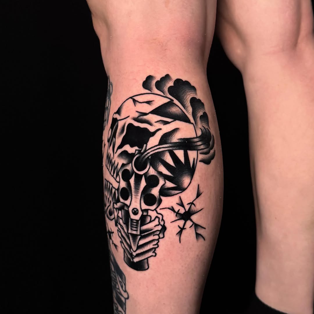 Tattoo by @noottattoo — american_traditional