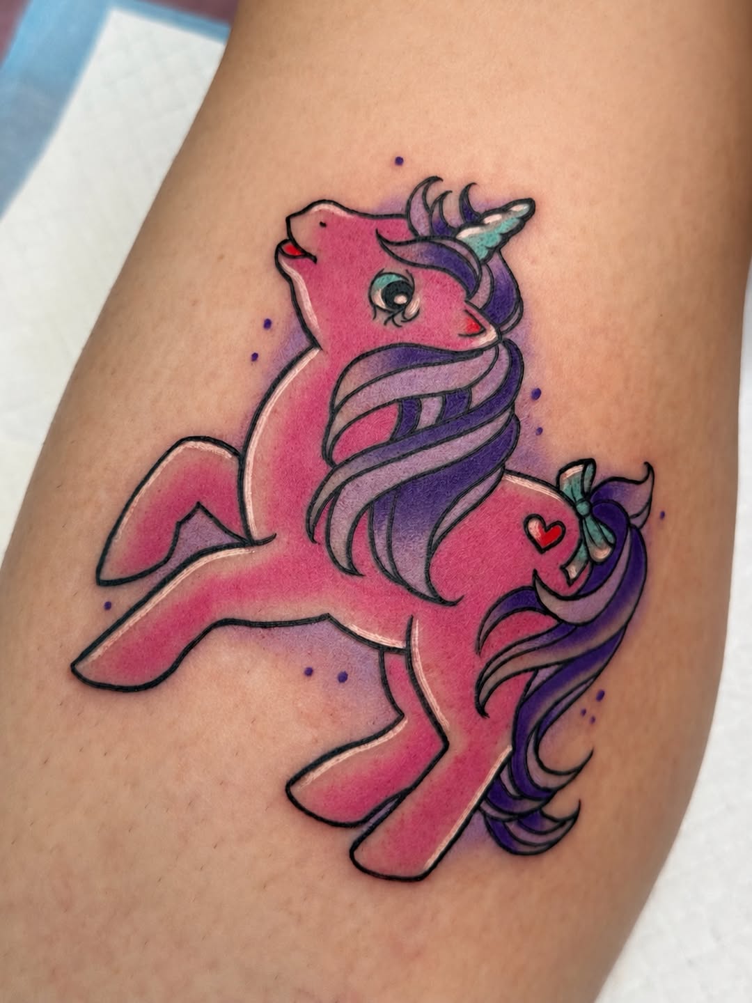 Tattoo by @chelstattoos — new_school, illustrative