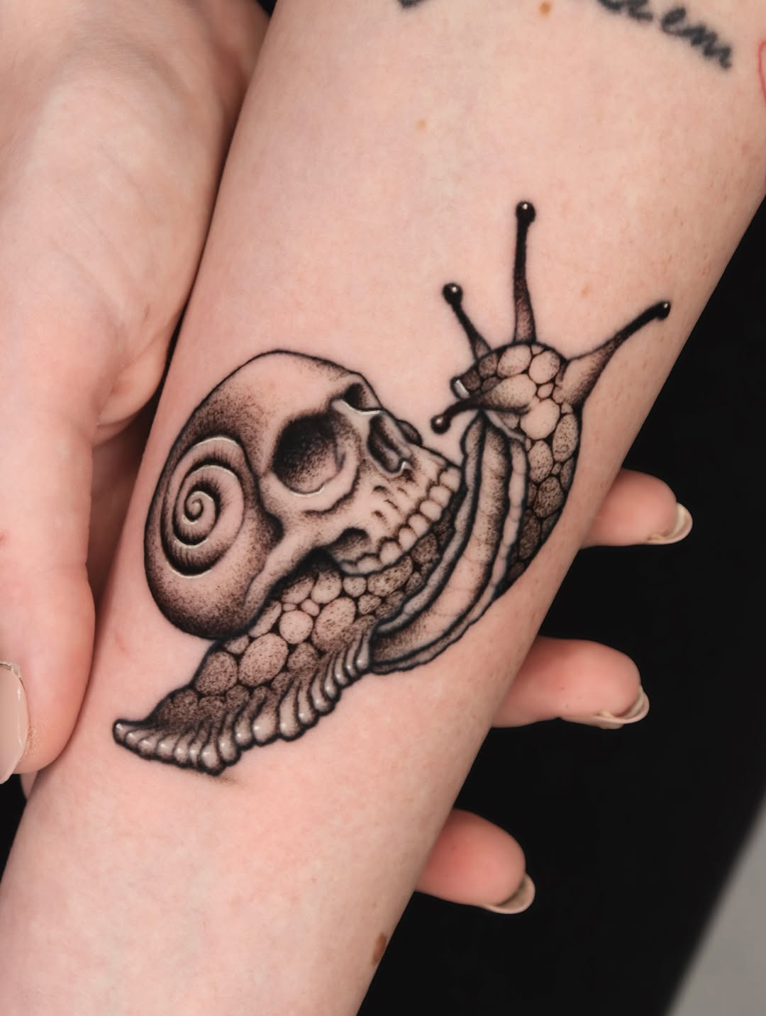 Tattoo by @jeffreindeltattoos — black_and_grey, illustrative