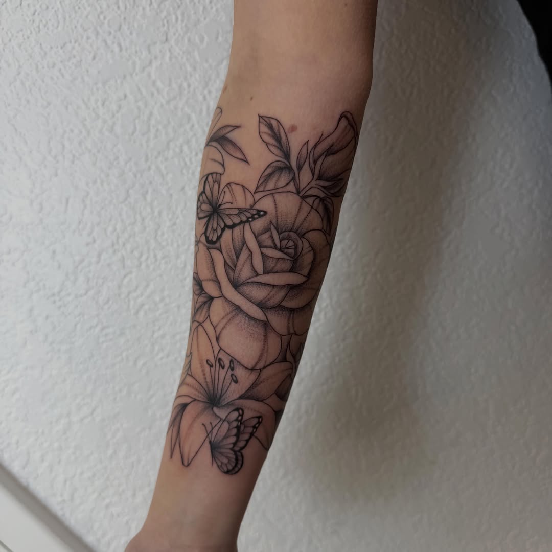 Tattoo by @angelbabyj.tattoos — fine_line, black_and_grey
