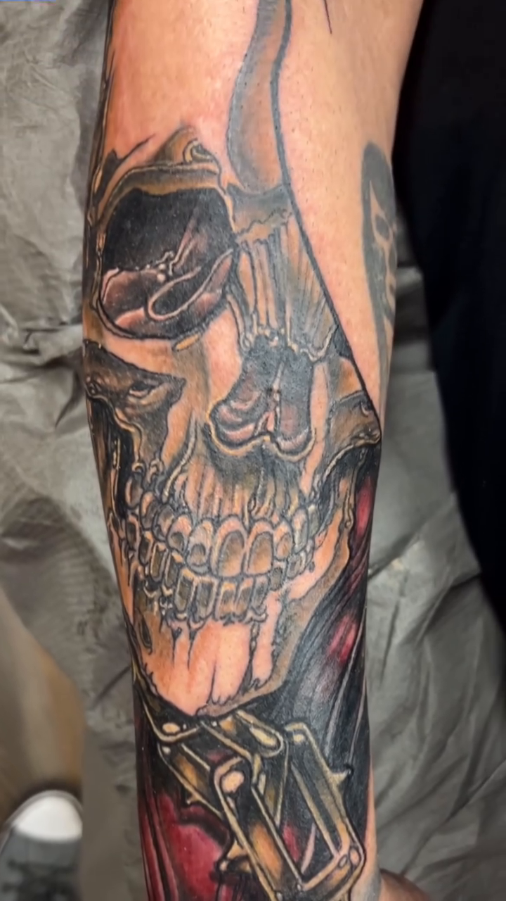 Tattoo by @fabianbaigueratattoo — dark_realism, black_and_grey