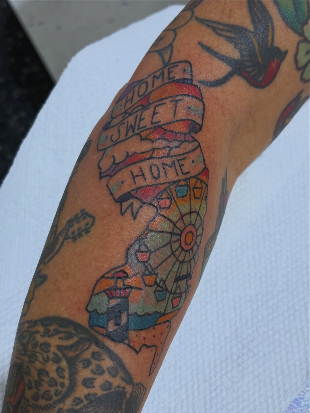 Tattoo by @laurencaldwelltattoo — american_traditional